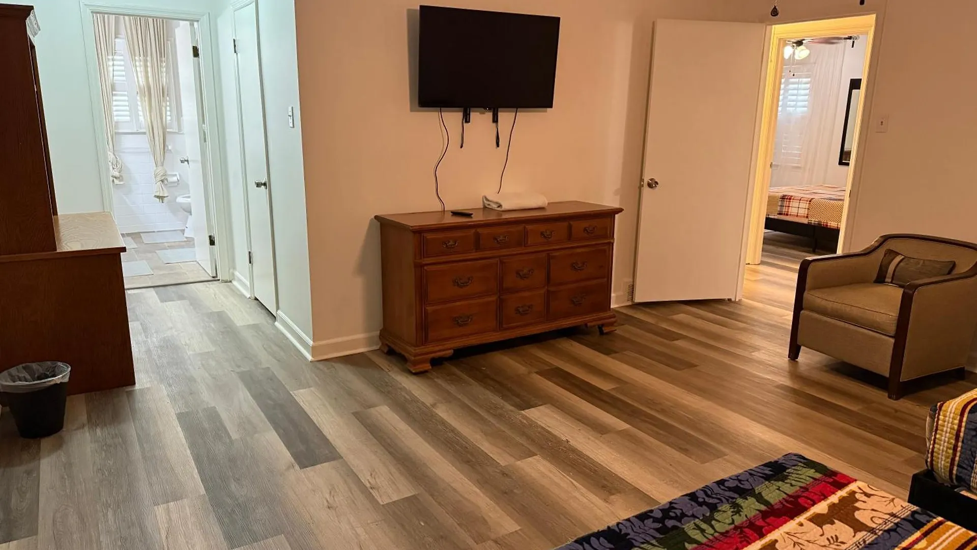 Villa Newly Remodeled 6Br In East Memphis Neighborhood Сasa de vacaciones